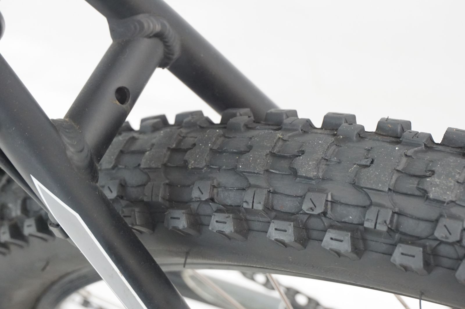 GT 「ジーティー」 AVALANCHE 3.0 2009年モデル マウンテンバイク 