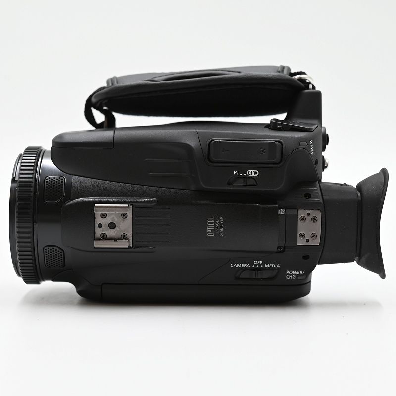 Canon キヤノン 業務用4Kビデオカメラ XA40 ビデオカメラ【中古】 中古：A(美品)】キヤノン 業務用4Kビデオカメラ XA40 | 2143060287528