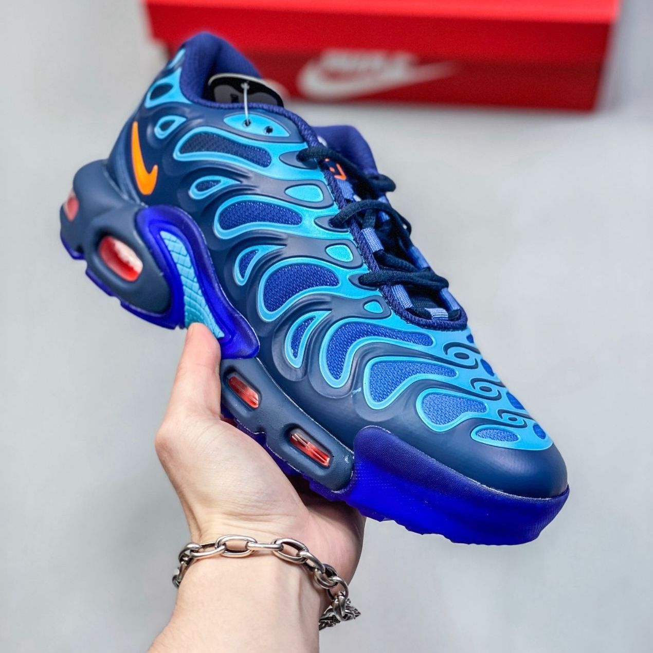 限定未使用 ナイキ スニーカー Nike Air Max Plus Drift ランニングシューズ 男女兼用 並行輸入品