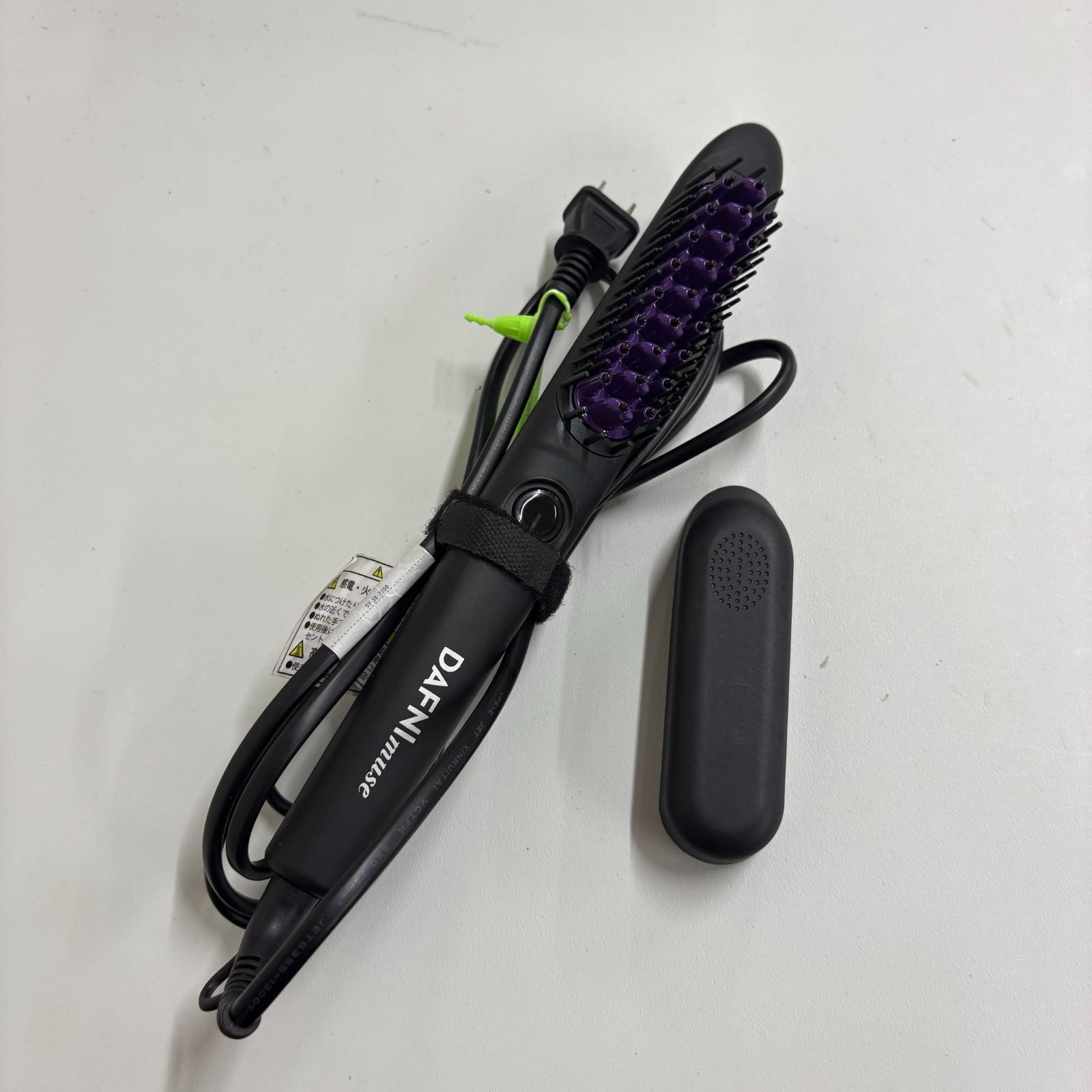 サロン専用☆DAFNI muse☆　ブラシヘアアイロン 黒×紫　ダフニ　ミューズ DAFNI muse｜PRODUCT｜DAFNI JAPAN
