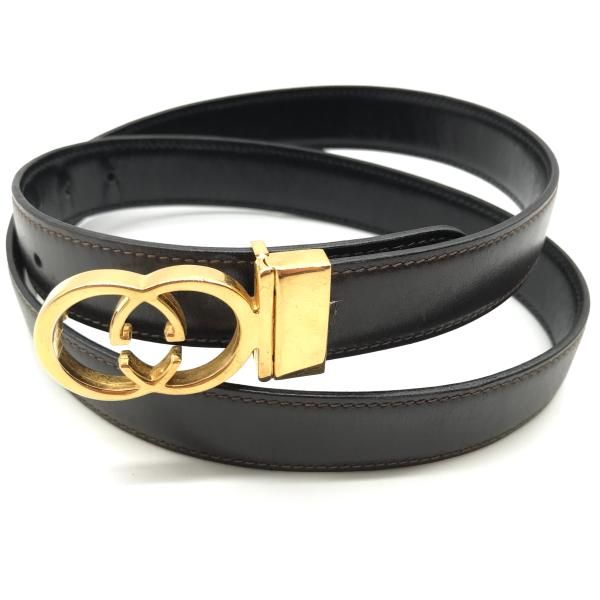GUCCI ブラウンレザー ベルト ゴールド金具 GUCCI グッチ ウォッチケース GG柄 レザー ブラウン ゴールド