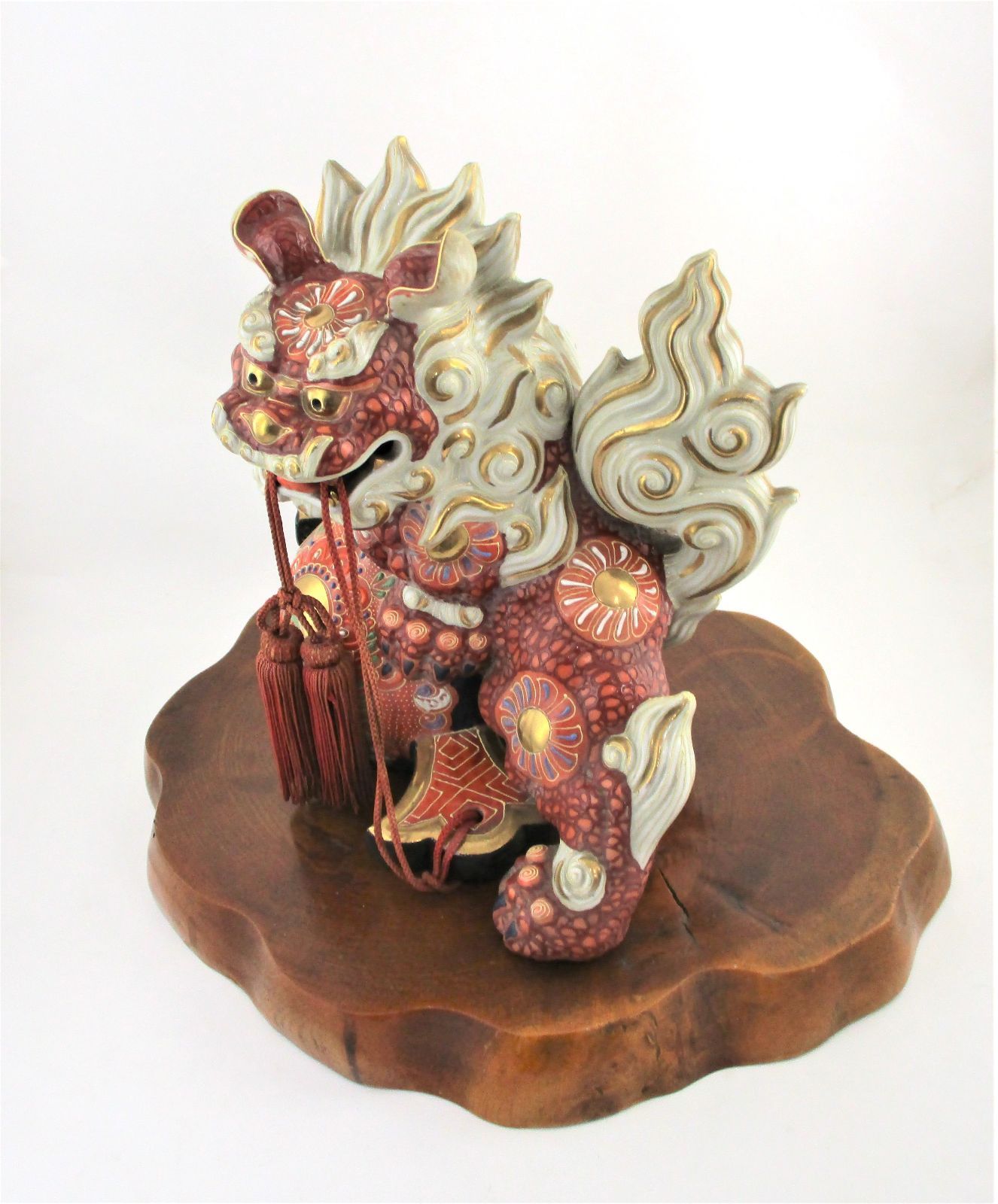 ◇九谷焼 金彩 打ち出の小槌乗り獅子 狛犬 置物 魔除け 縁起物 風水