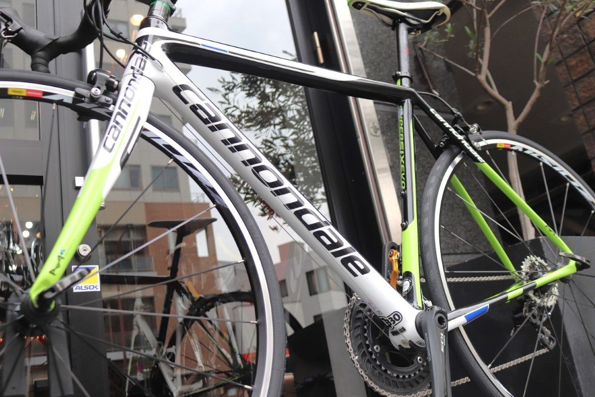キャノンデール SUPERSIX EVO HI-MOD 2014 52サイズ キャノンデール SUPERSIX EVO Hi-Mod2(スーパーシックス エボ
