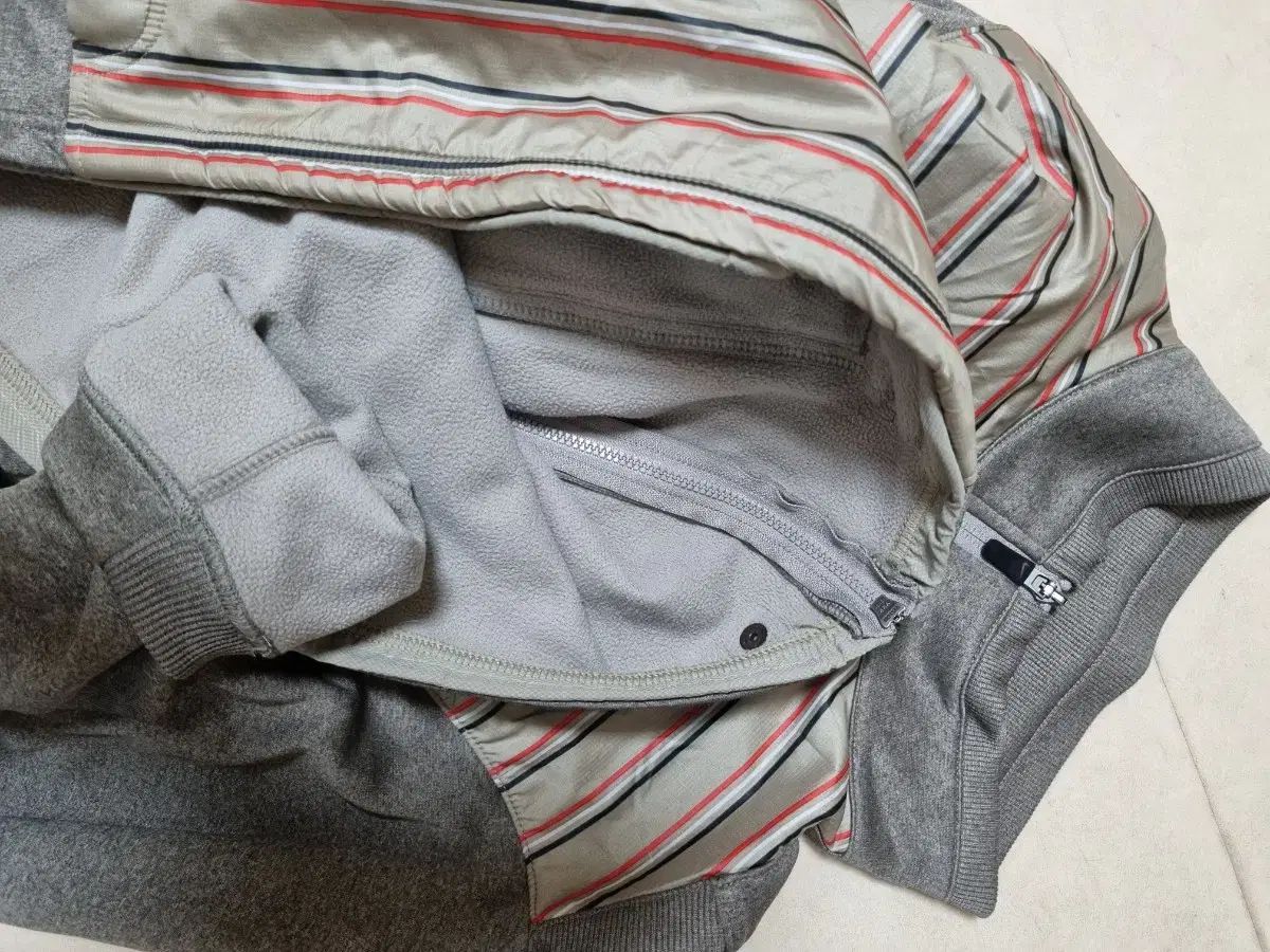 ハーフジップアップ 起毛