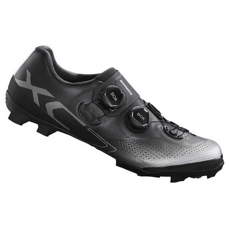 サイクリングシューズ　2足　SHIMANO SPD Amazon.co.jp: シマノ(SHIMANO) サイクリングシューズ XC702 SPD