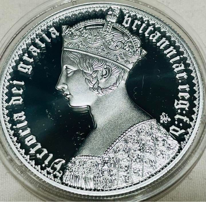2022年 イギリス領 セントヘレナ 東インド ゴチッククラウン ゴシッククラウン 銀貨 1オンス 元箱u0026COA付属 プルーフ コイン 限定2000枚  - 貨幣