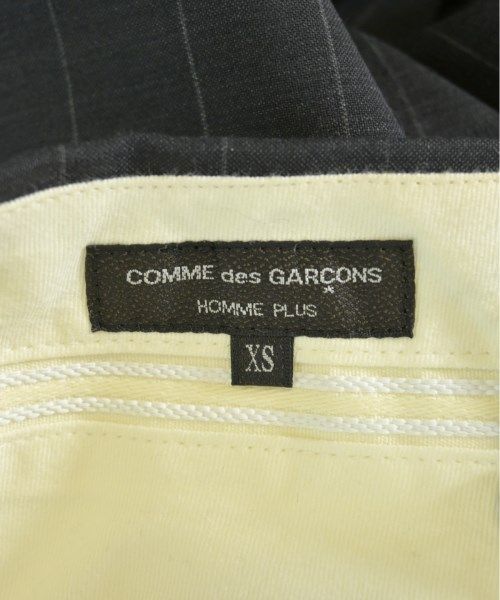 des GARCONS