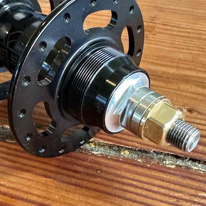 最速発送 White Industries ホワイトインダストリーズ Track Hub Rear Flip-flop Black 32H シングルスピード リアハブ 高精度 Made in USA