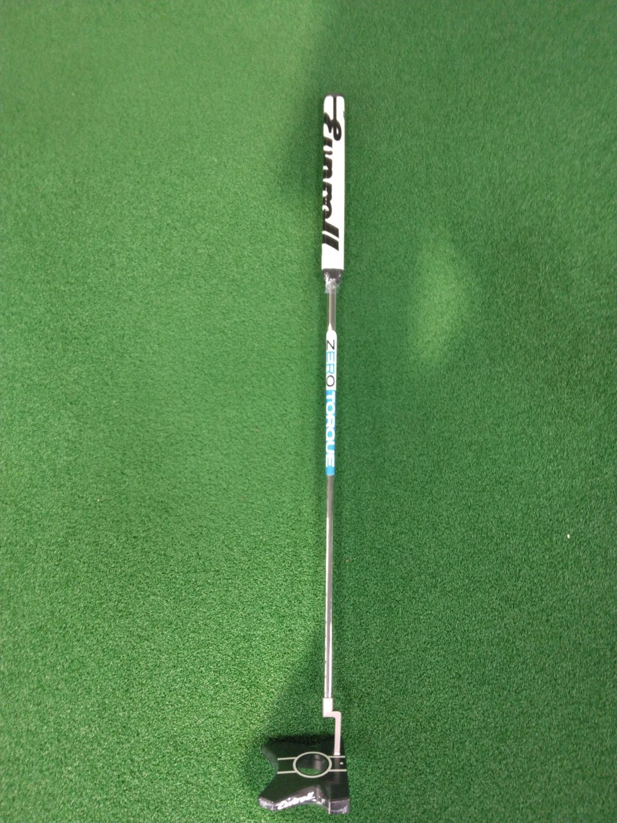 ゴルフパター　EVNROLL 34インチ ER5S_Center-Shaft_FS.jpg