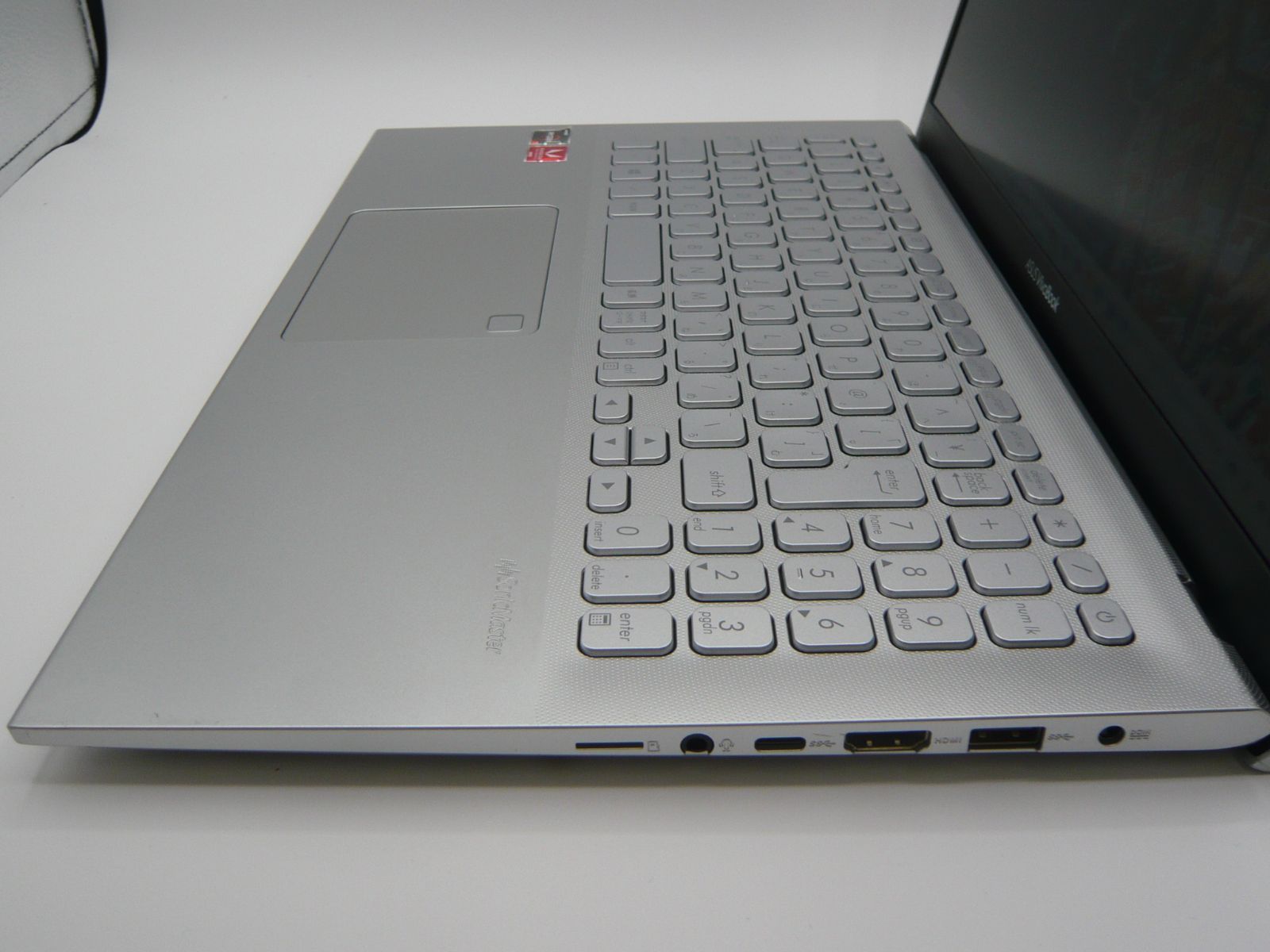 【美品】NEC PC-GN286J4GN 第11世代 Core i7 中古 ノートパソコン NEC LAVIE Direct GN286 第11世代 i7