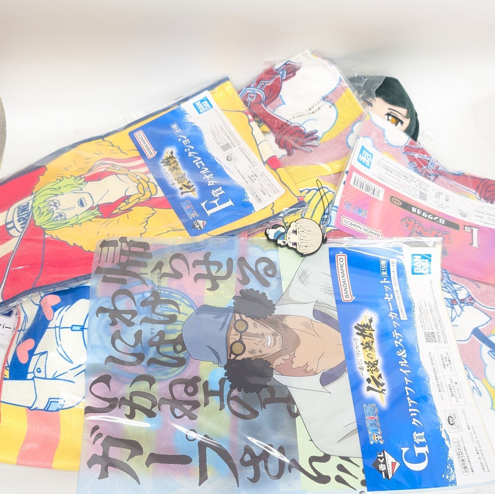 アニメグッズ 大量 まとめ売り 80サイズ 5910C ワンピ ハイキュー