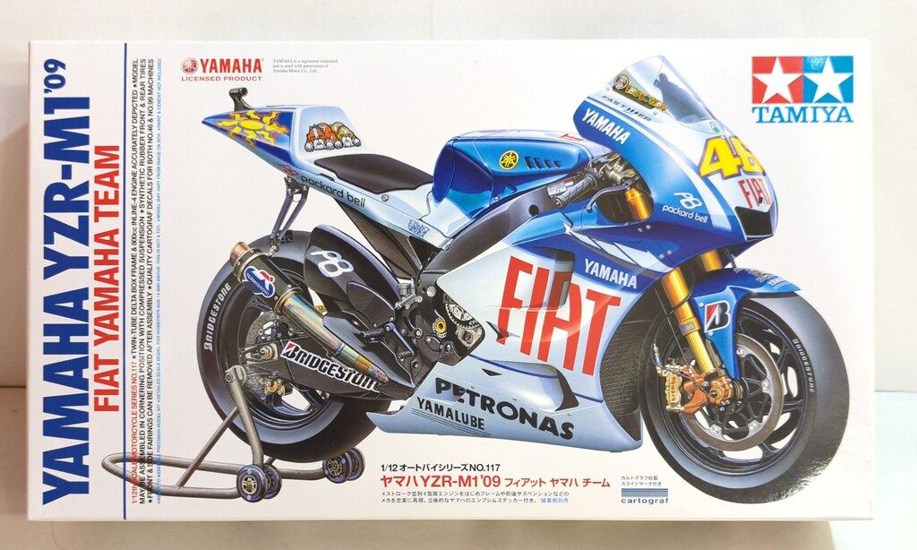 タミヤ 1|12オートバイシリーズNo.117 ヤマハ YZR-M1 09 フィアット ヤマハ チーム 14117