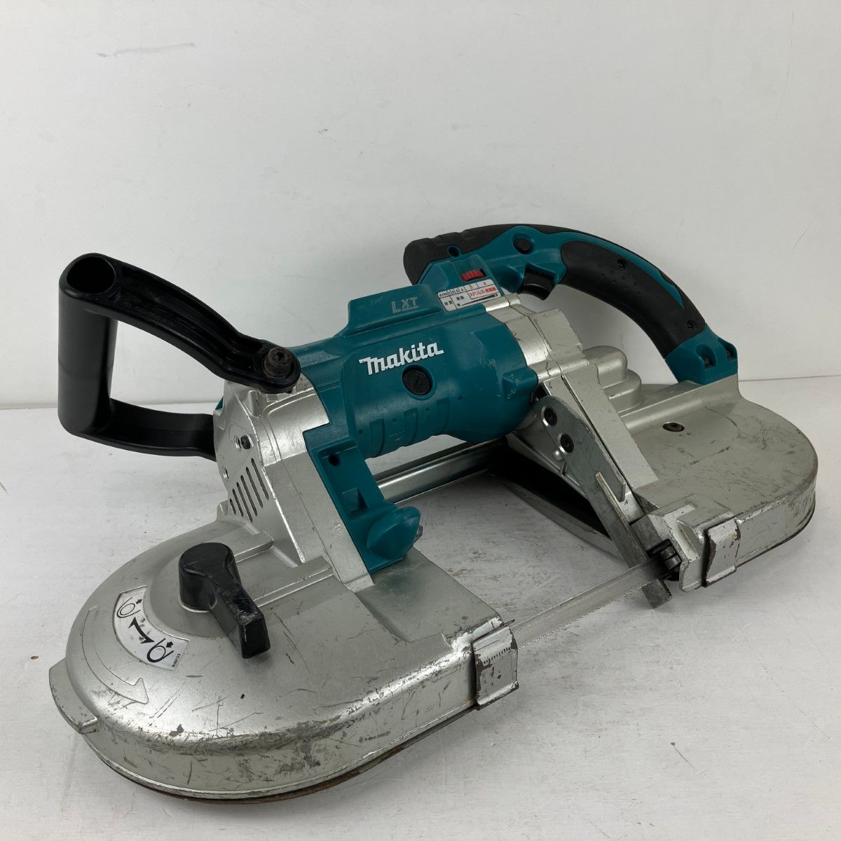 ЗЗMAKITA マキタ 18v 充電式バンドソー バッテリー 充電器無し PB180D ブルー