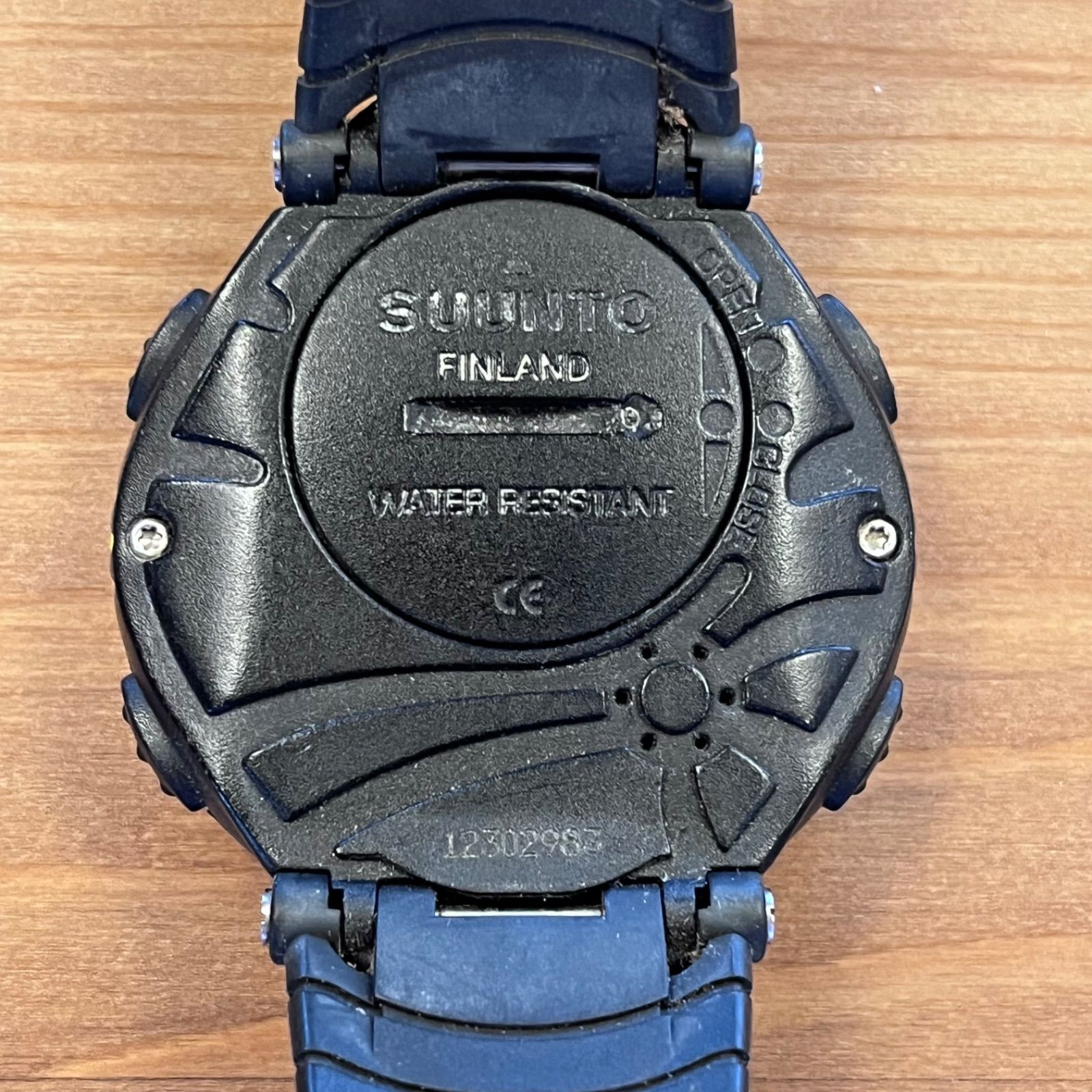 SUUNTO/スント VECTOR YELLOW 　ヴェクター　イエロー