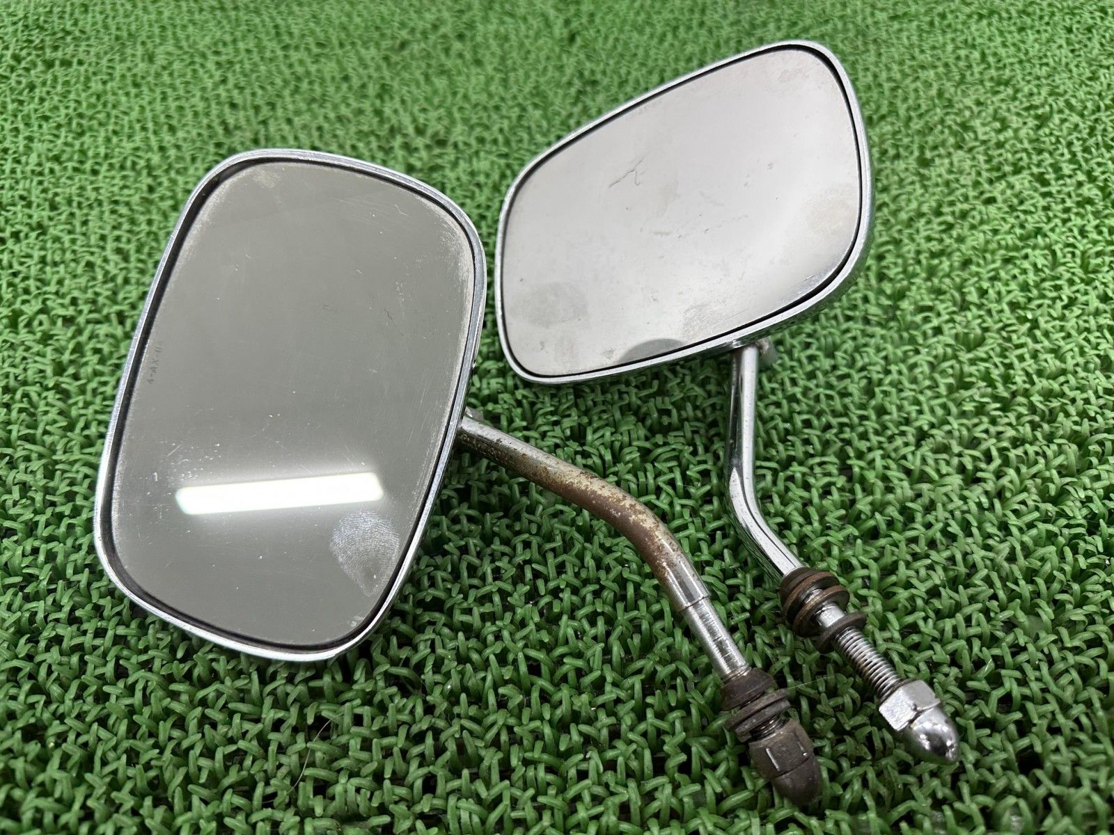 ショベル ミラー 左右 ハーレー 純正 バイク 部品 FLHT外し 串刺し