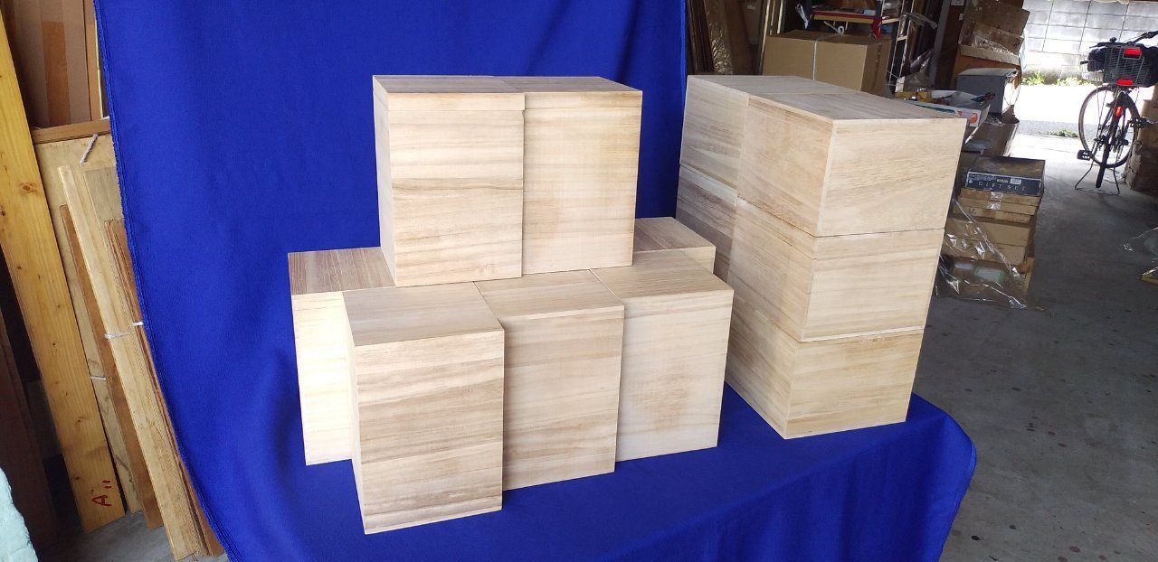 桐箱(17cm×17cm×高さ25cm)20個入り