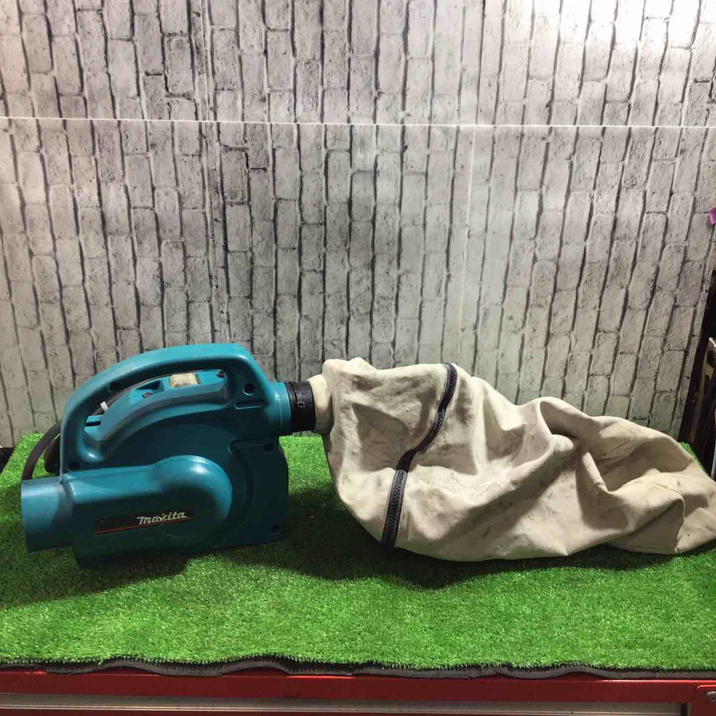 美品】 makita マキタ 小型集じん機 450 【公式通販】