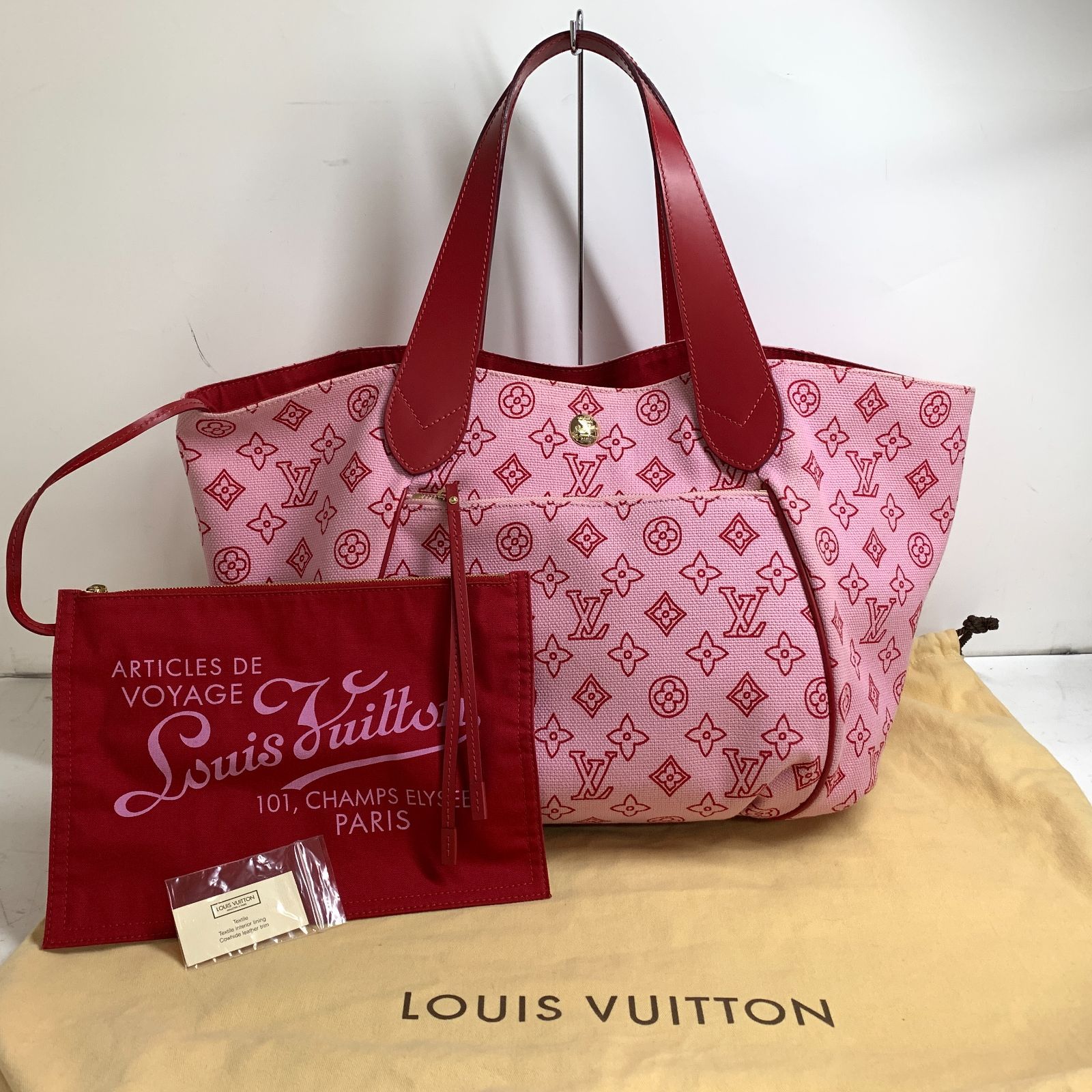 Louis Vuitton カバイパネマGM ピンク レッド トートバッグ Louis Vuitton カバイパネマGM ピンク レッド トートバッグ ルイ