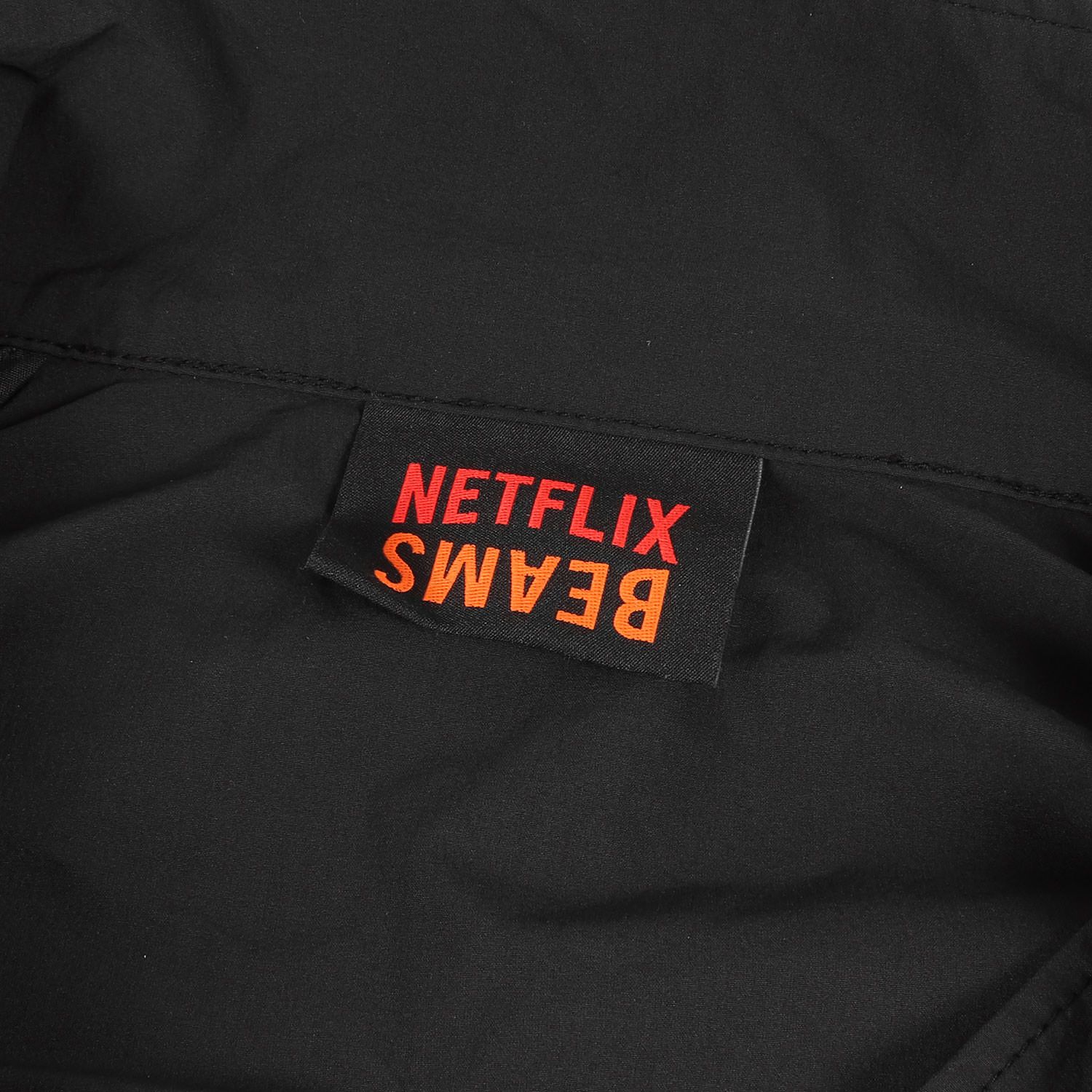 beams Netflix ナイロンジャケット　黒　パッカブル　M BEAMS（ビームス）の「Netflix × BEAMS / Nylon Packable Jaket