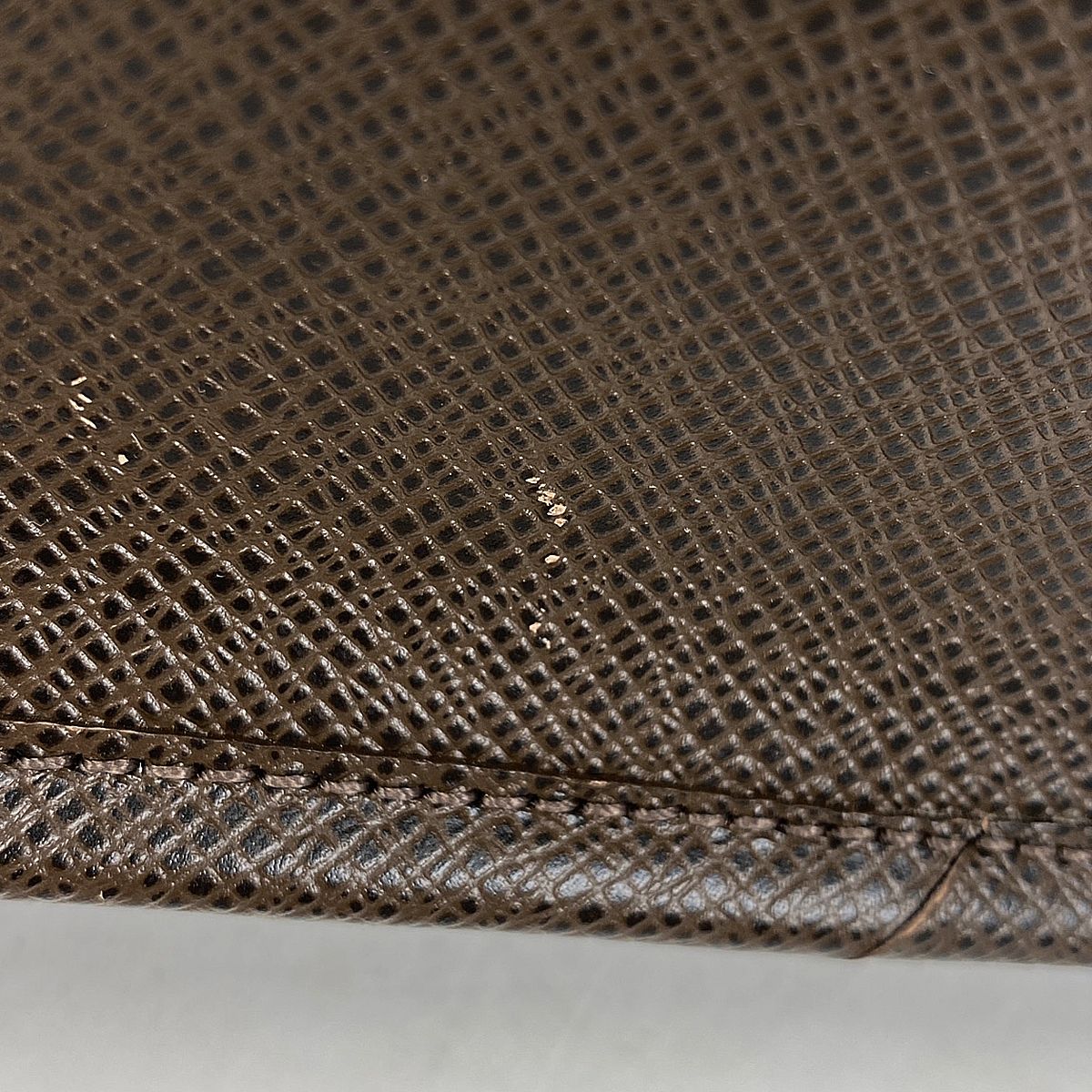 くうルイヴィトン タイガ アレクセイ グリズリM32478 メッセンジャー 31911178.jpg