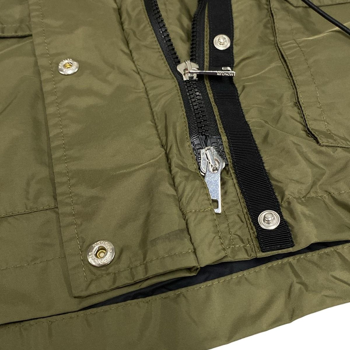 MONCLER モンクレール ブルゾン（その他） 深緑 3502625F0054 グリーン（緑）系 MONCLER LEANDRO(モンクレール) ブルゾン
