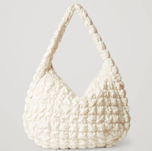 コスcos 新品未使用 キルト キルティングバッグ キルティング トート  