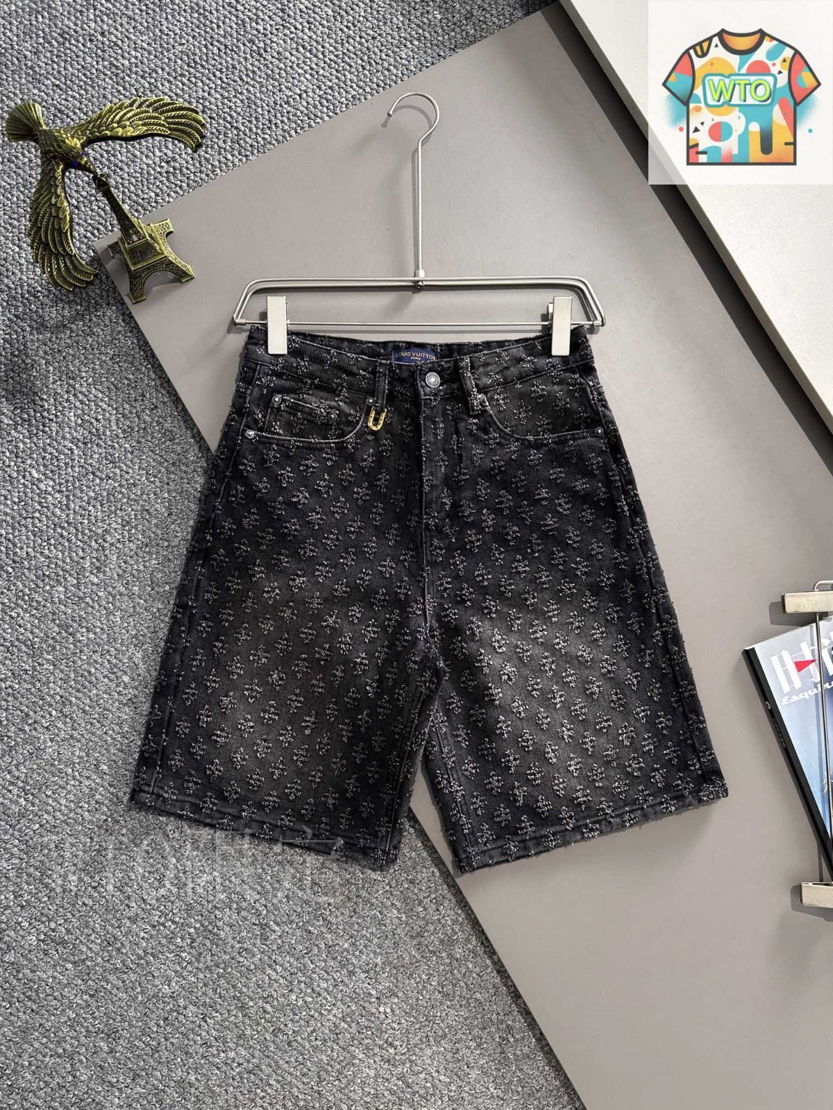 【爽やかアート♡】LV パンツシャンブレー モノグラム 今日特価】LV 2025SS モノグラム満タッチ刺繍デニムショート