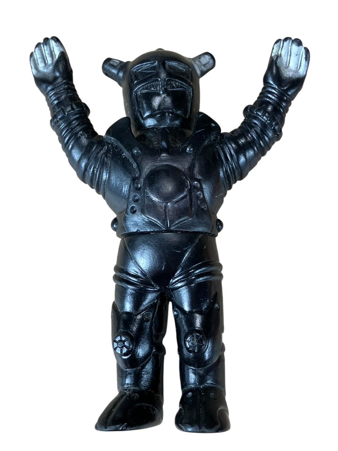 ブルマァク　ウルトラマン怪獣シリーズ ブルマァクの「ウルトラ怪獣シリーズ」新色がギャラリー＆ショップ