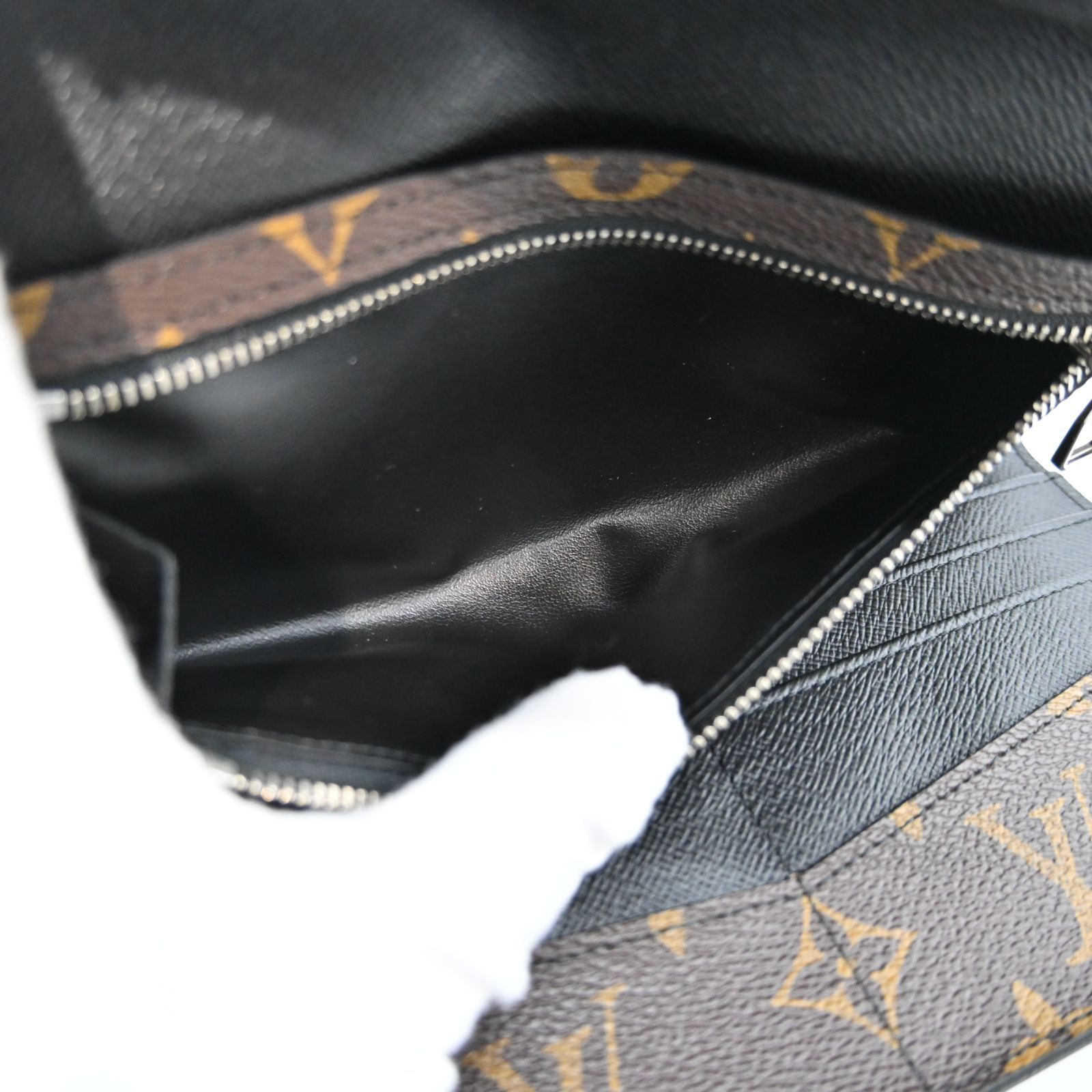 M60168 LOUIS VUITTON ルイヴィトン マカサー・ポルトフォイユ・ロン