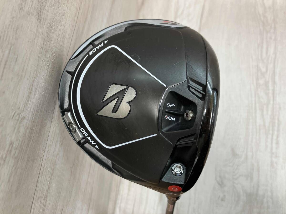 BRIDGESTONE B1 ドライバー ブリヂストン FLEX S ロフト角 9.5° 男性右利き用 ヘッドカバー付き ゴルフクラブ