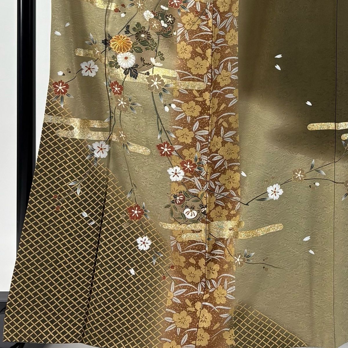訪問着 身丈165.5cm 裄丈69cm L 袷 菊 ヱ霞 金糸 金銀彩 茶緑色