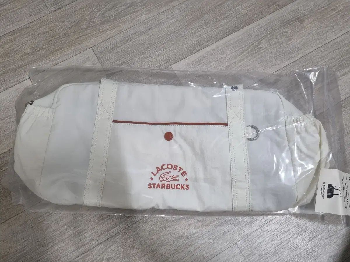 韓国 スターバックス LACOSTE ラコステ 失せる バッグ アイボリー