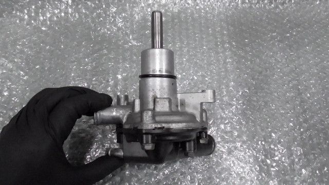 ウォーターポンプ 1760582619