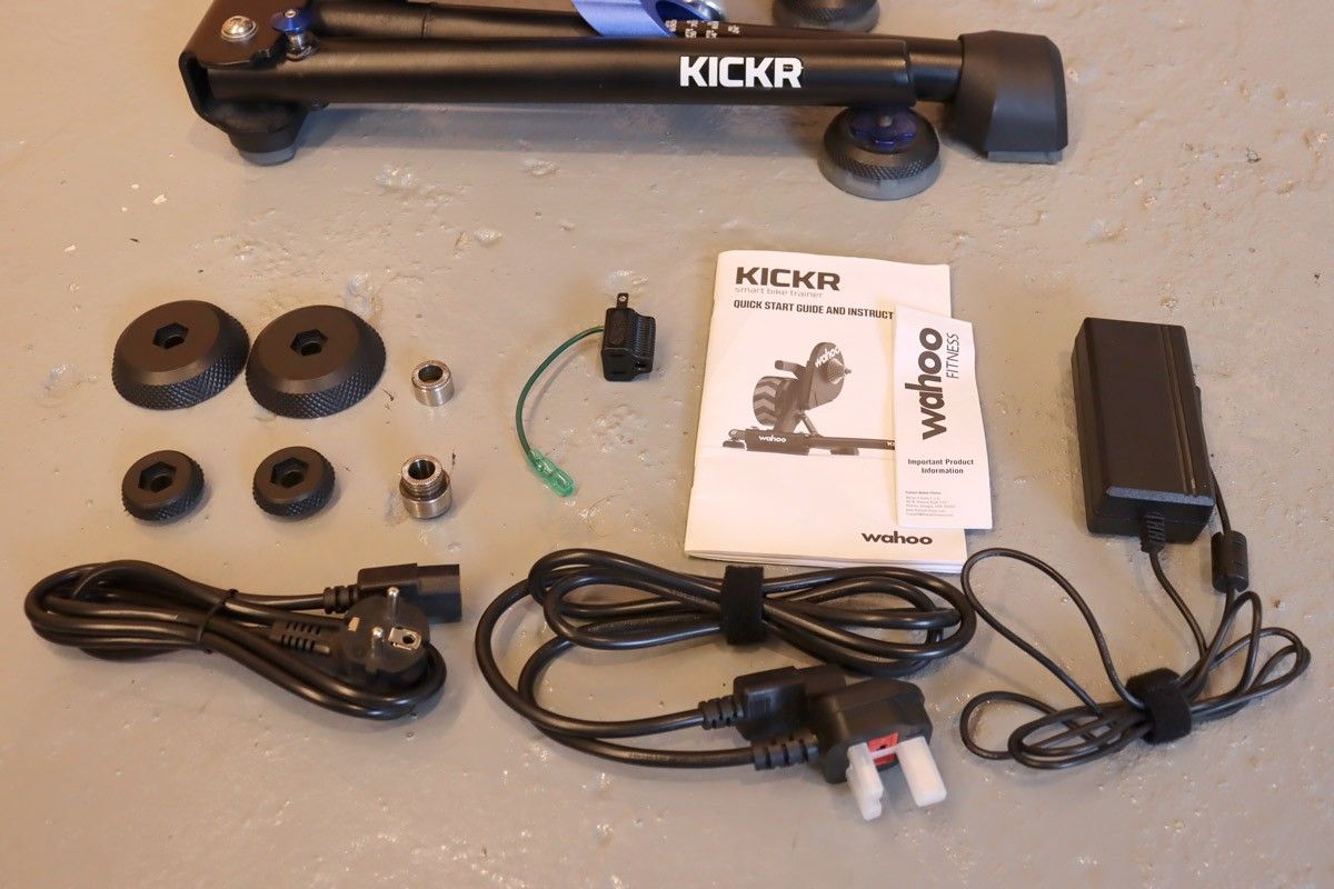 ワフー WAHOO キッカー KICKR V4 インドア スマートトレーナー ローラー台 千葉店 BRIGHTFACE_UK