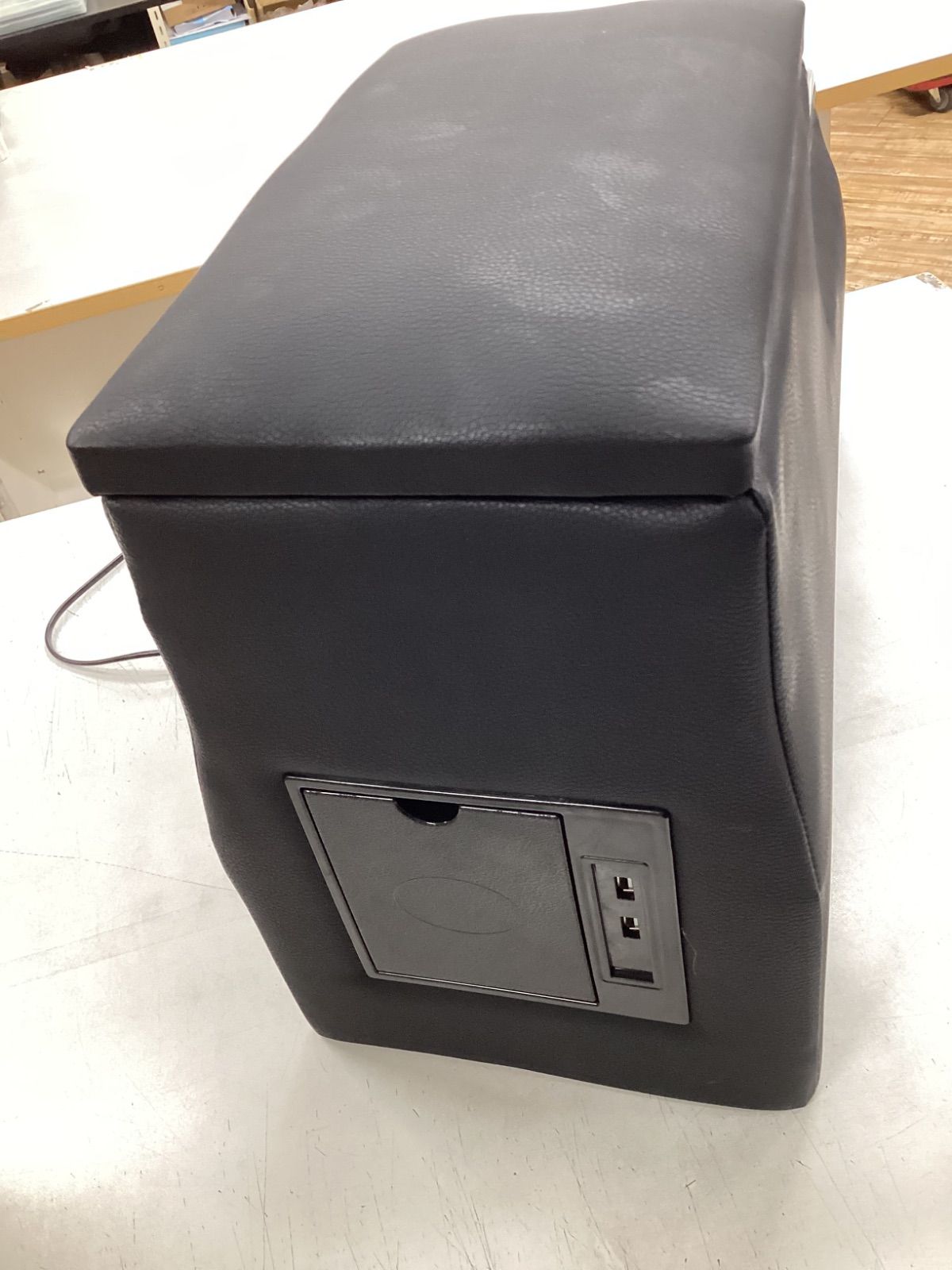 A1218C28AC セレナ