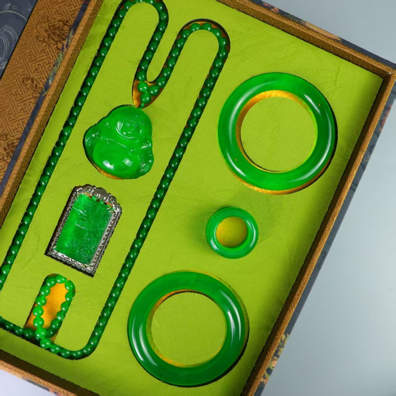 アクセサリ指輪 置物