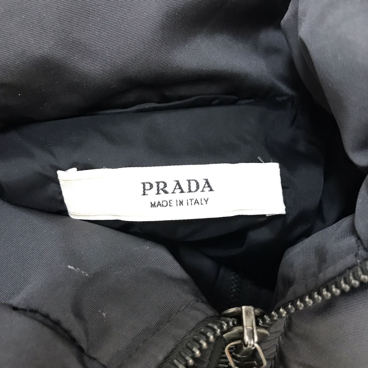 PRADA(プラダ) ダウンコート サイズ38 S レディース - ダークグレー×黒 ...