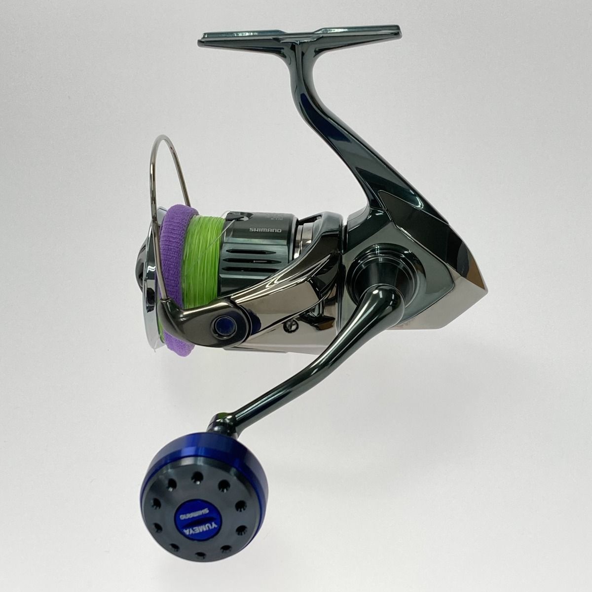 ☆☆SHIMANO シマノ 22 STELLA ステラ C3000XG 043924 スピニングリール 箱付き