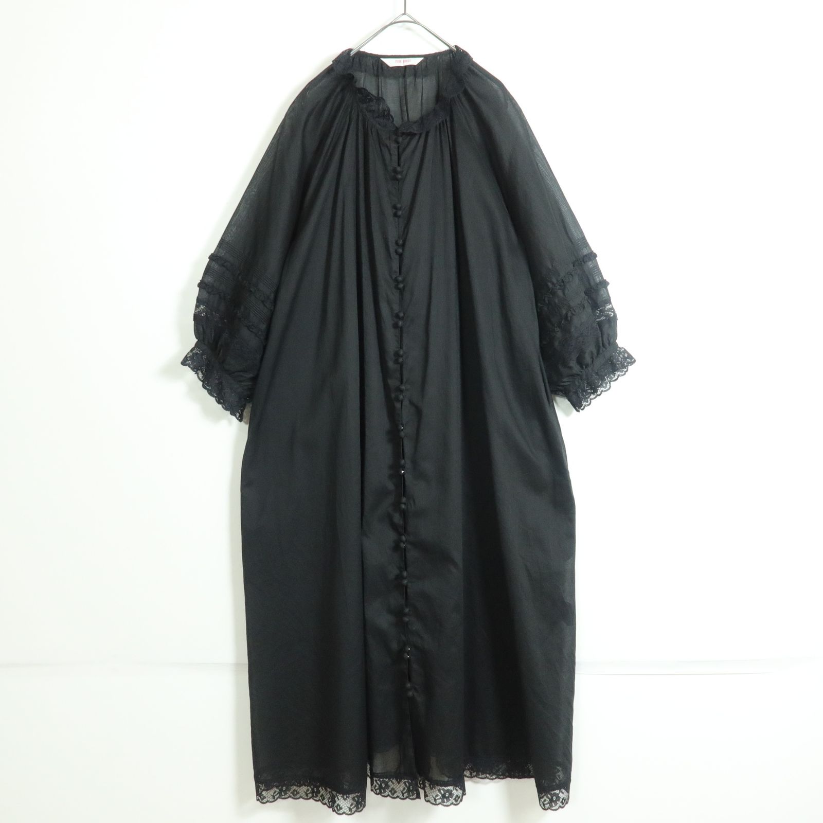 美品！】ピンクハウス☆ふんわり前開きワンピース 綿ローン 黒系 黒