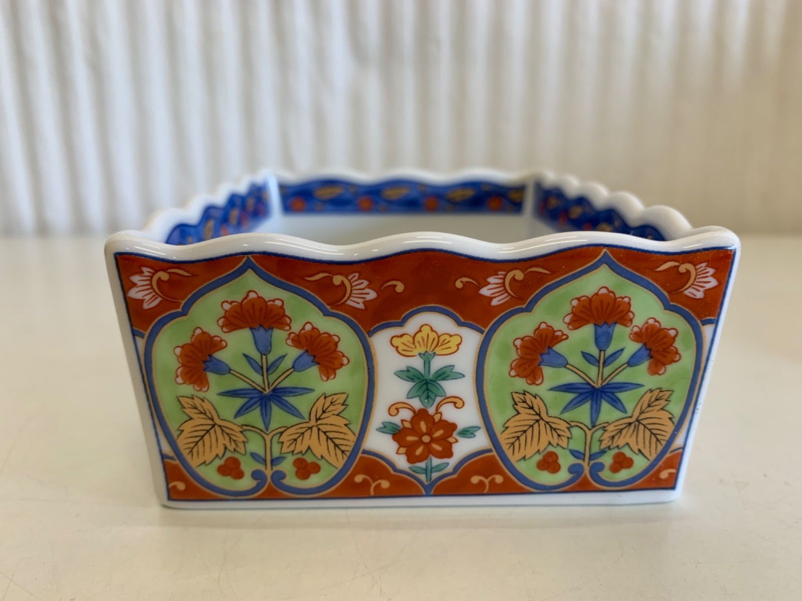 有田焼 南風窯 緑彩山茶花 三洋陶器 染付 陶器 ポケットティッシュ