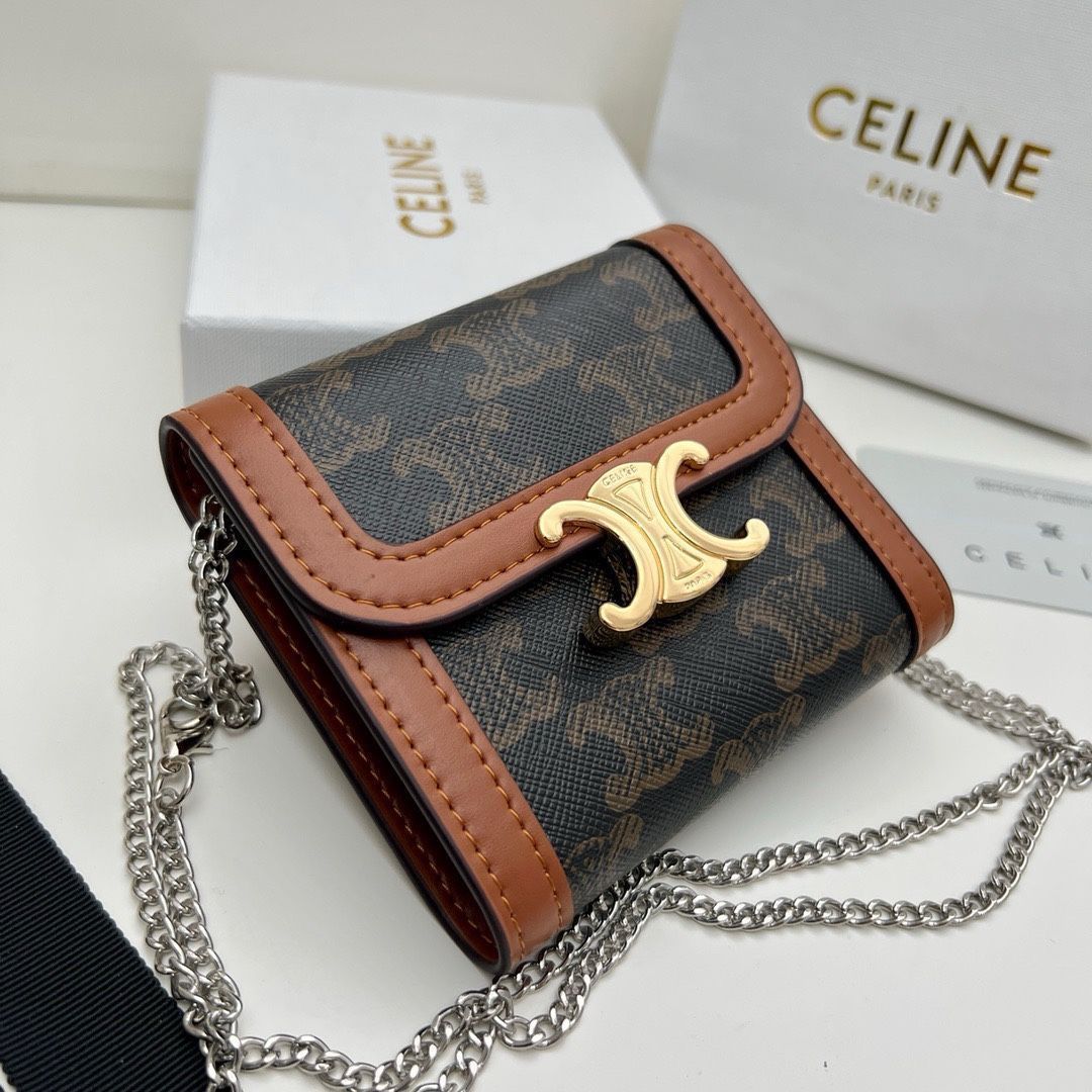 【エレガント♡】CELINE トリオンフ チェーンウォレット 2023新色追加】CELINE チェーンウォレット トリオンフ