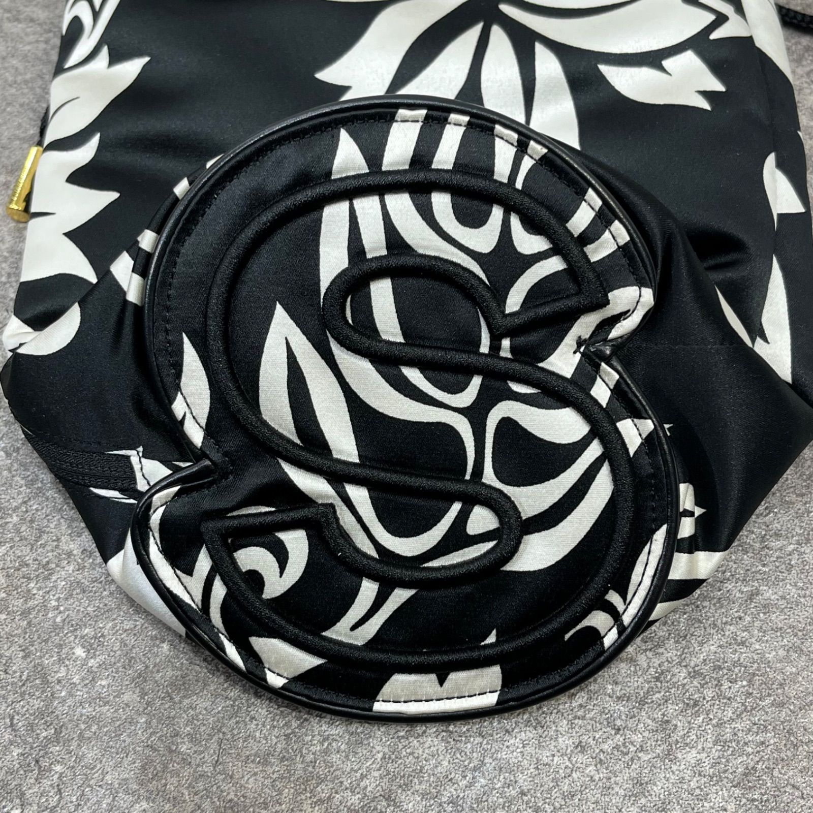 sacai Floral Print S Kinchaku ポーチ(サカイバッグ sacai Floral Print S Kinchaku ポーチ(サカイバッグ