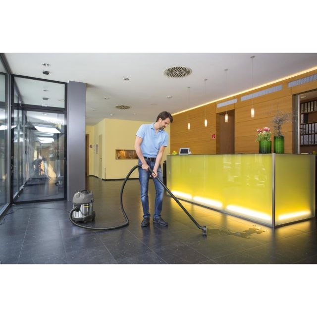 ケルヒャー KARCHER 乾湿両用 バキュームクリーナー NT 20|1 Me Classic 1.428-551.0 業務用 プロ向け 乾湿掃除機