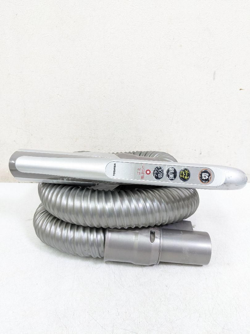 東芝 VC-CG310-S サイクロン式掃除機 2011年製 ヘッド無し - メルカリ