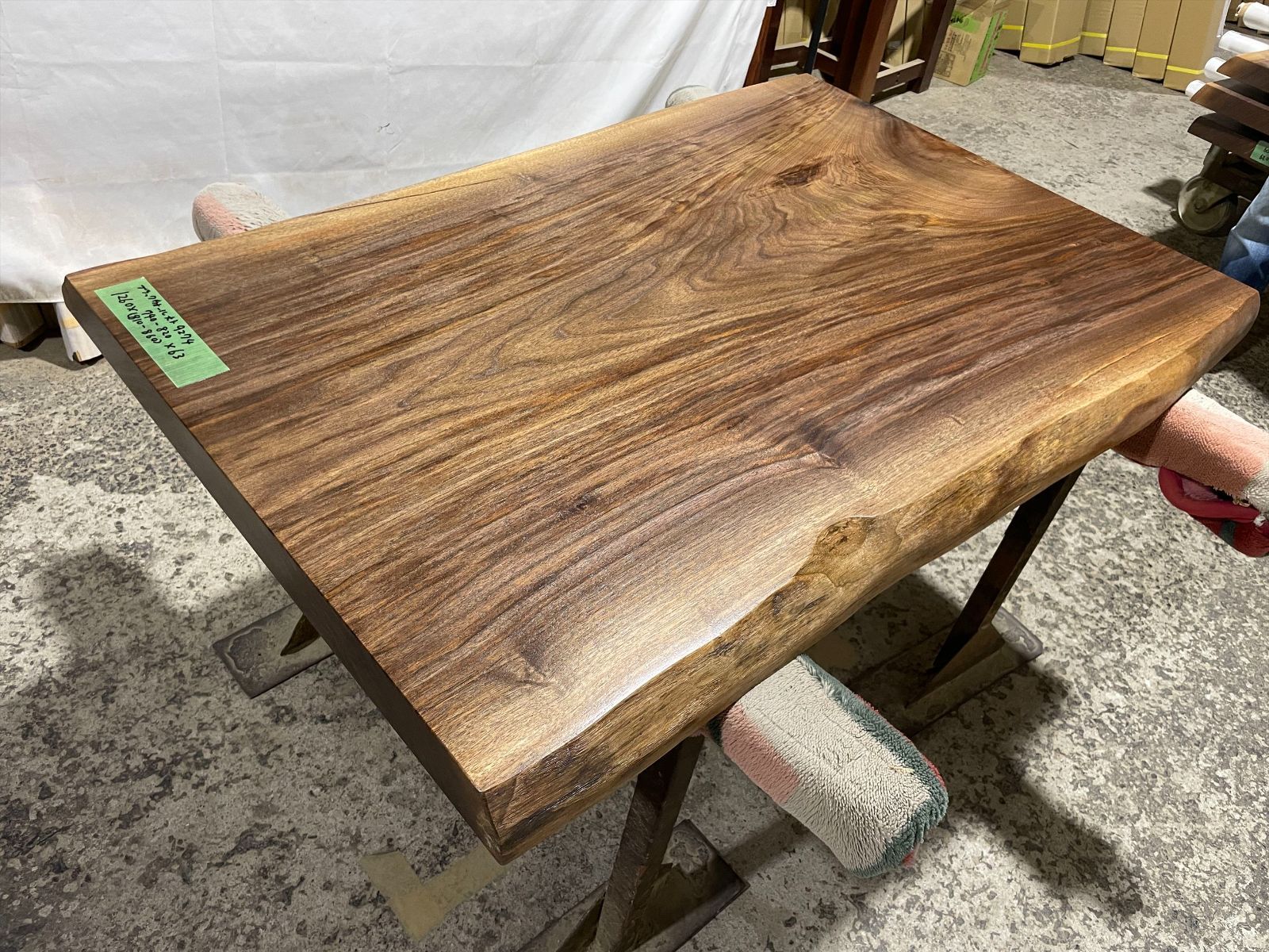 ブラックウォールナット9274 一枚板無垢 乾燥材 1260ｘ740-820ｘ63mm カウンター ローテーブル センターテーブル ダイニングテーブル