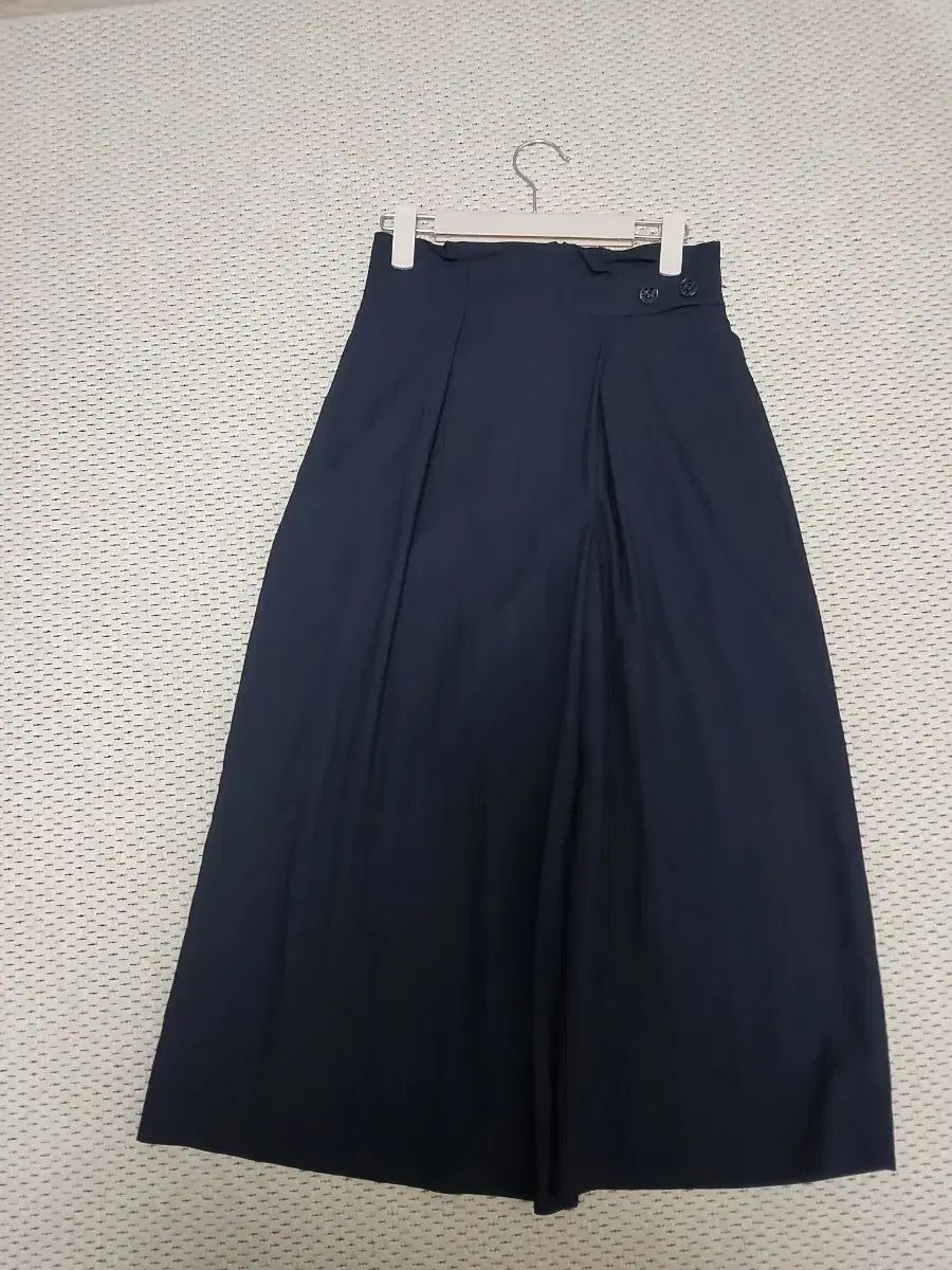 スカート
