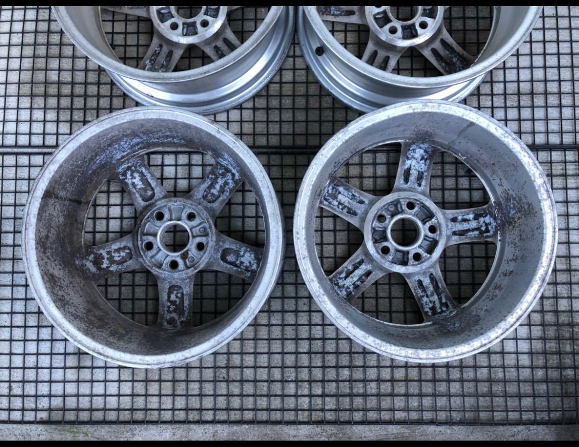 トヨタ アルテッツァ 純正 7J+50 5穴 PCD114.3 17インチ