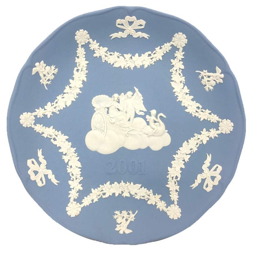 WEDGWOOD ジャスパー イヤープレート 2001 aq10414 - メルカリ