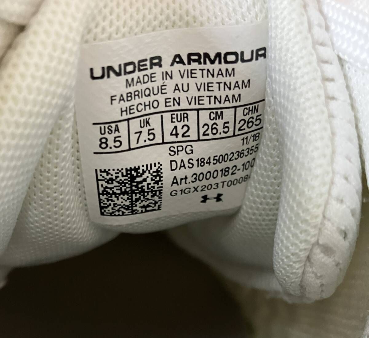 ☆ 【UNDER ARMOUR】アンダーアーマー アメフト用スパイク 26.5