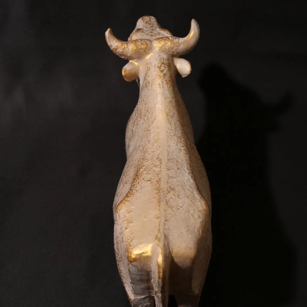 座牛　置物　レトロ　アンティーク　骨董品　高岡銅器　敷台付　美術鋳物 牛の置物 座牛 11号 高岡銅器の置物／送料無料 : 檜屋美術館